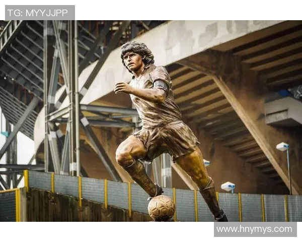 南美小个子足球明星的传奇之路与辉煌成就揭秘 南美小个子足球明星的传奇之路与辉煌成就揭秘