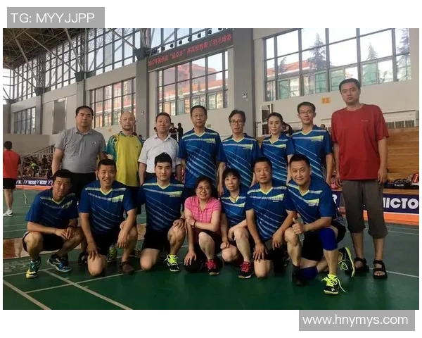 深圳羽毛球队与西安羽毛球队赛后复盘分析个人能力对比与表现总结 深圳羽毛球队与西安羽毛球队赛后复盘分析个人能力对比与表现总结